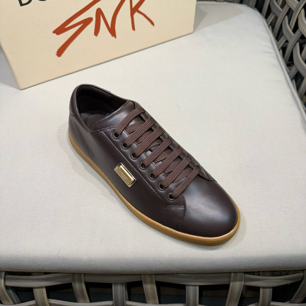 Dolce & Gabbana DG Men's Casual Sneakers with Signature Metal Buckle