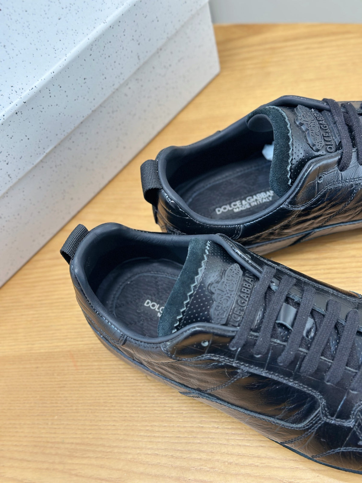 Dolce & Gabbana DG Men's Casual Sneakers with Stitched Logo