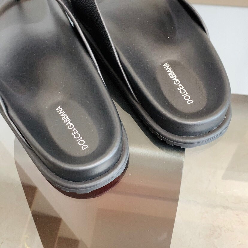 Dolce & Gabbana DG Men's Leather Strap Sandals with Aluminum Buckle