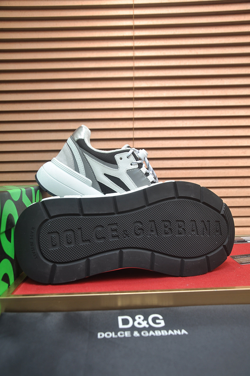 Dolce & Gabbana DG Low-Top Sneakers in Calfskin
