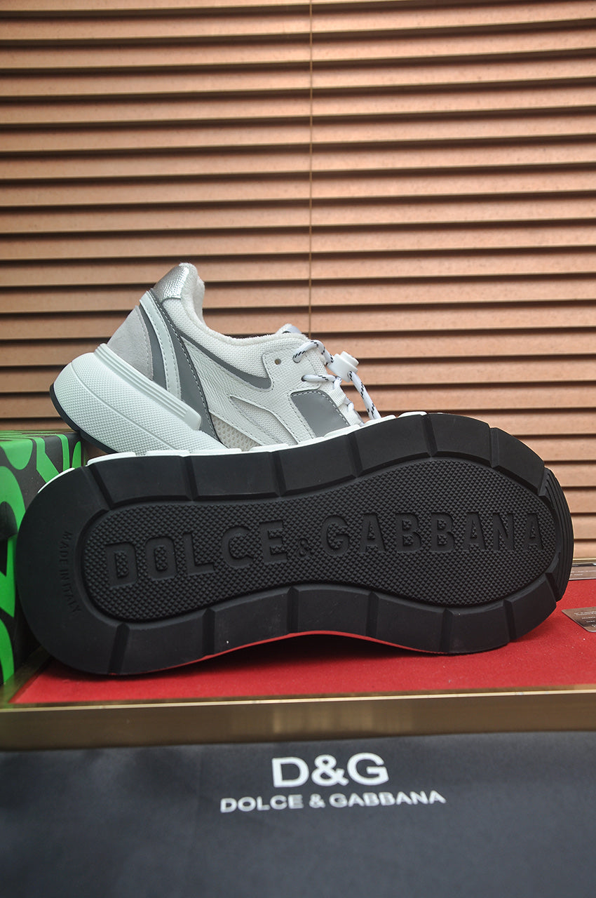 Dolce & Gabbana DG Low-Top Sneakers in Calfskin