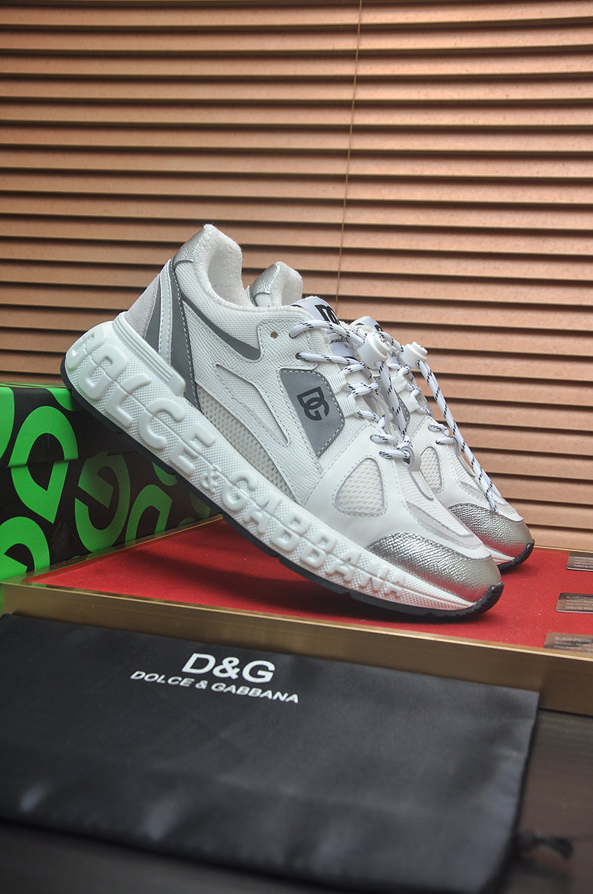 Dolce & Gabbana DG Low-Top Sneakers in Calfskin