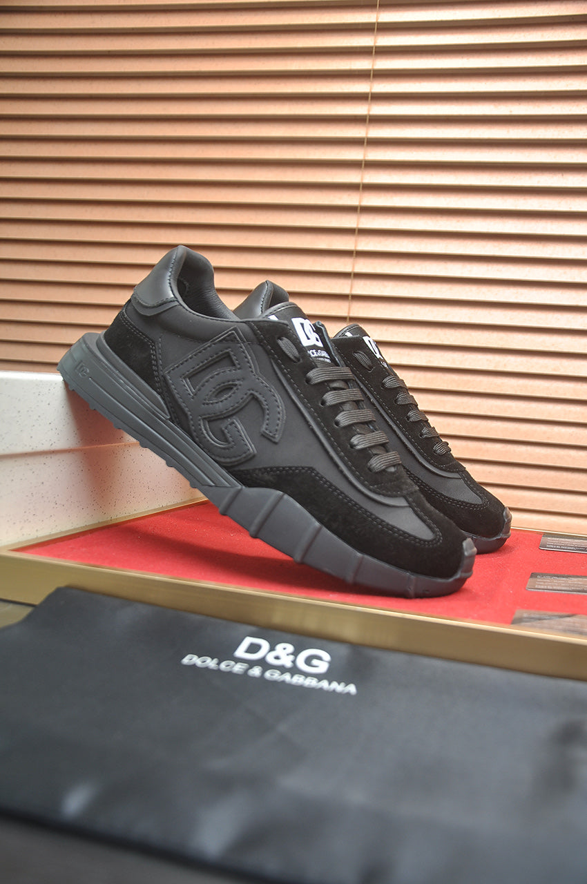 Dolce & Gabbana DG Low-Top Sneakers in Calfskin