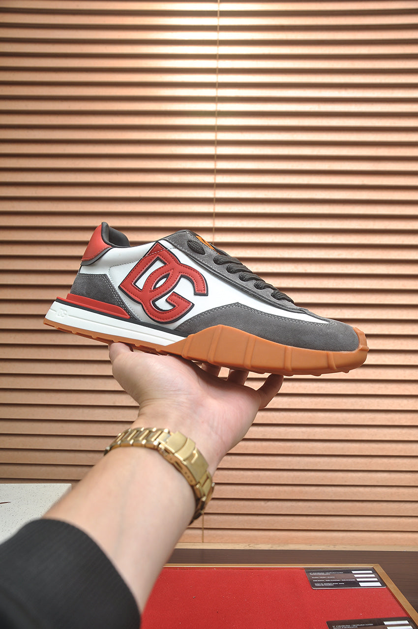 Dolce & Gabbana DG Low-Top Sneakers in Calfskin