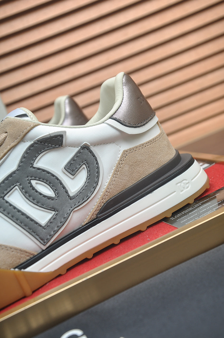 Dolce & Gabbana DG Low-Top Sneakers in Calfskin