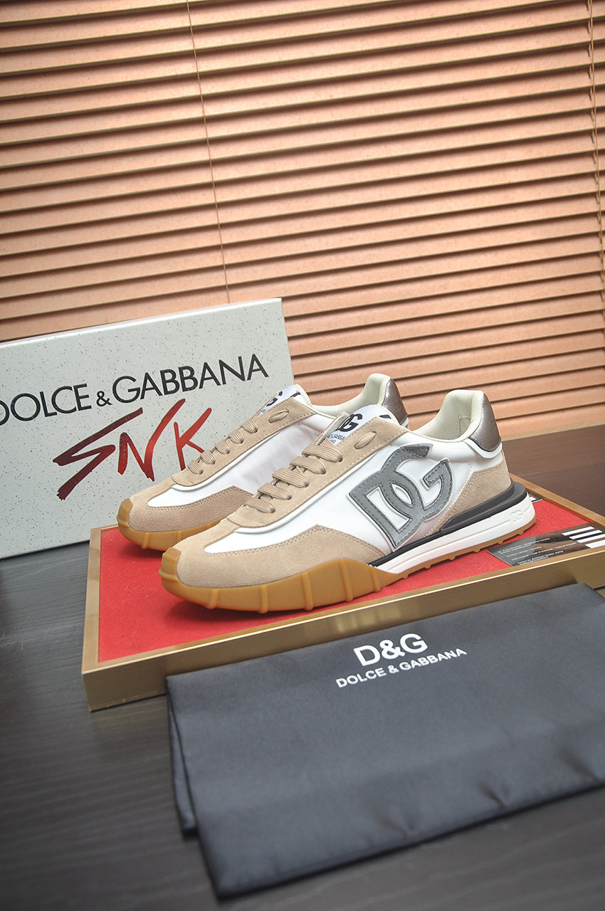 Dolce & Gabbana DG Low-Top Sneakers in Calfskin