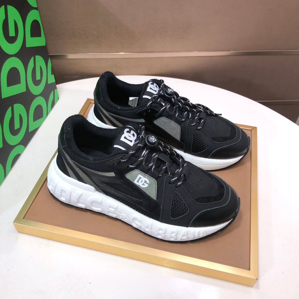 Dolce & Gabbana DG Low-Top Sneakers in Calfskin
