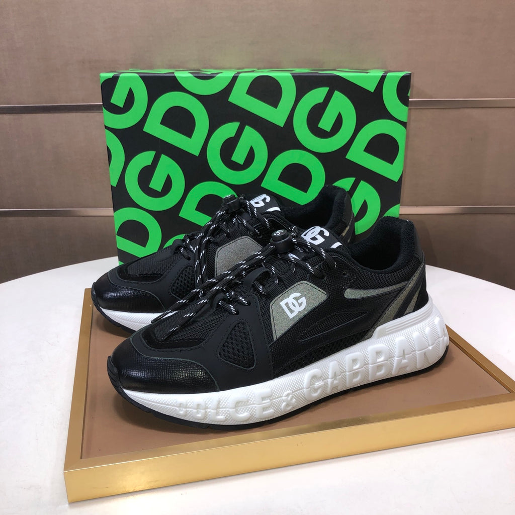 Dolce & Gabbana DG Low-Top Sneakers in Calfskin