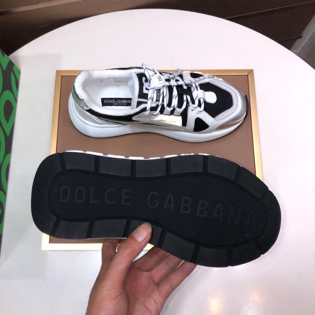 Dolce & Gabbana DG Low-Top Sneakers in Calfskin