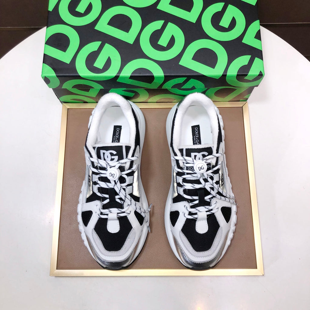 Dolce & Gabbana DG Low-Top Sneakers in Calfskin