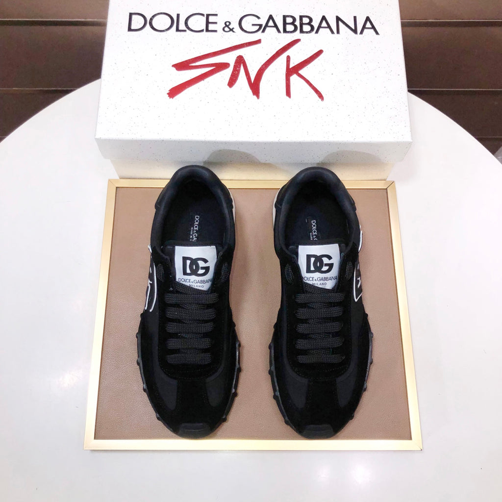 Dolce & Gabbana DG Low-Top Sneakers in Calfskin
