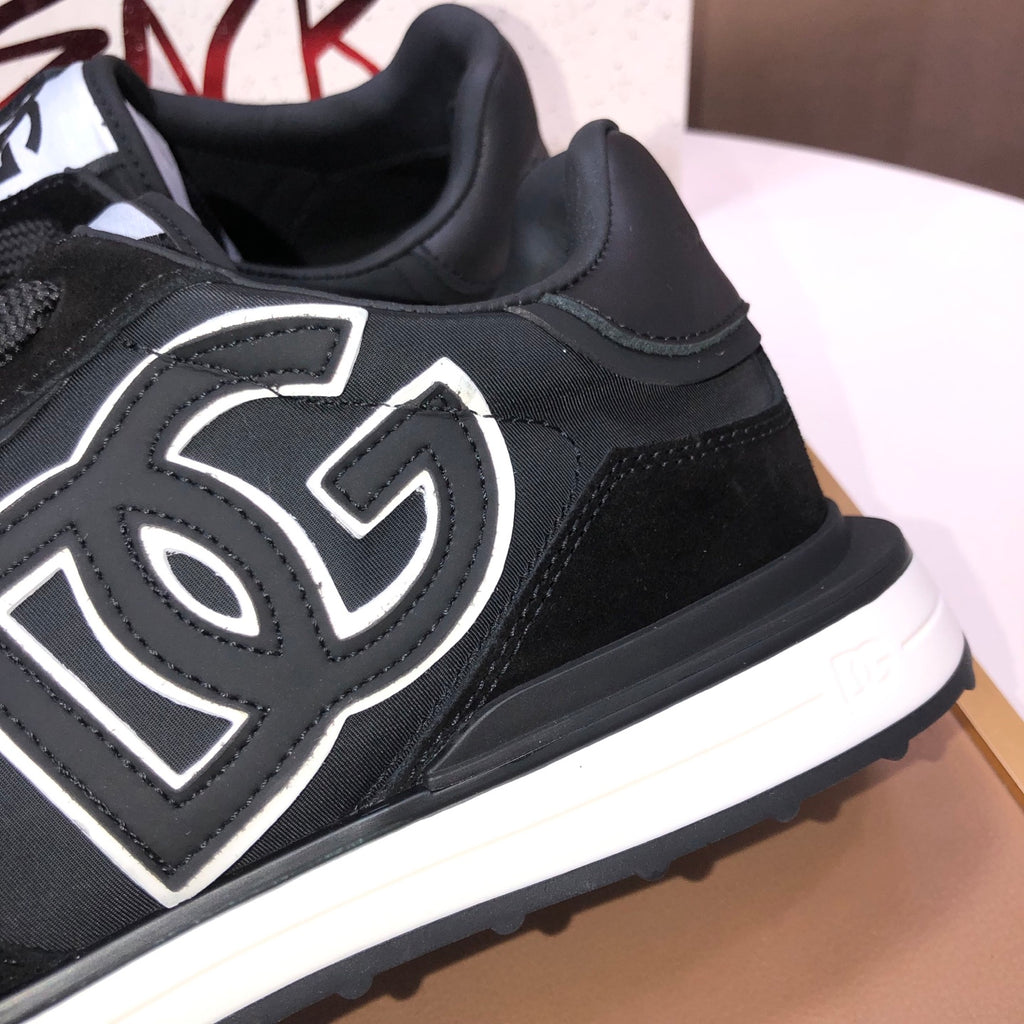 Dolce & Gabbana DG Low-Top Sneakers in Calfskin