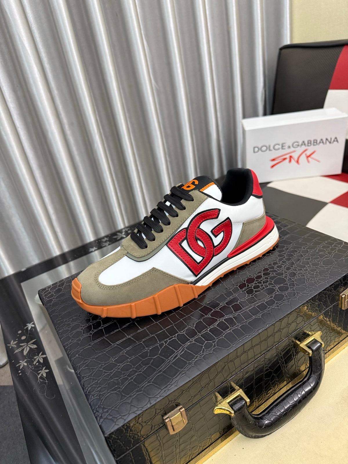 Dolce & Gabbana DG Silk Calfskin & Nubuck Casual Sneakers