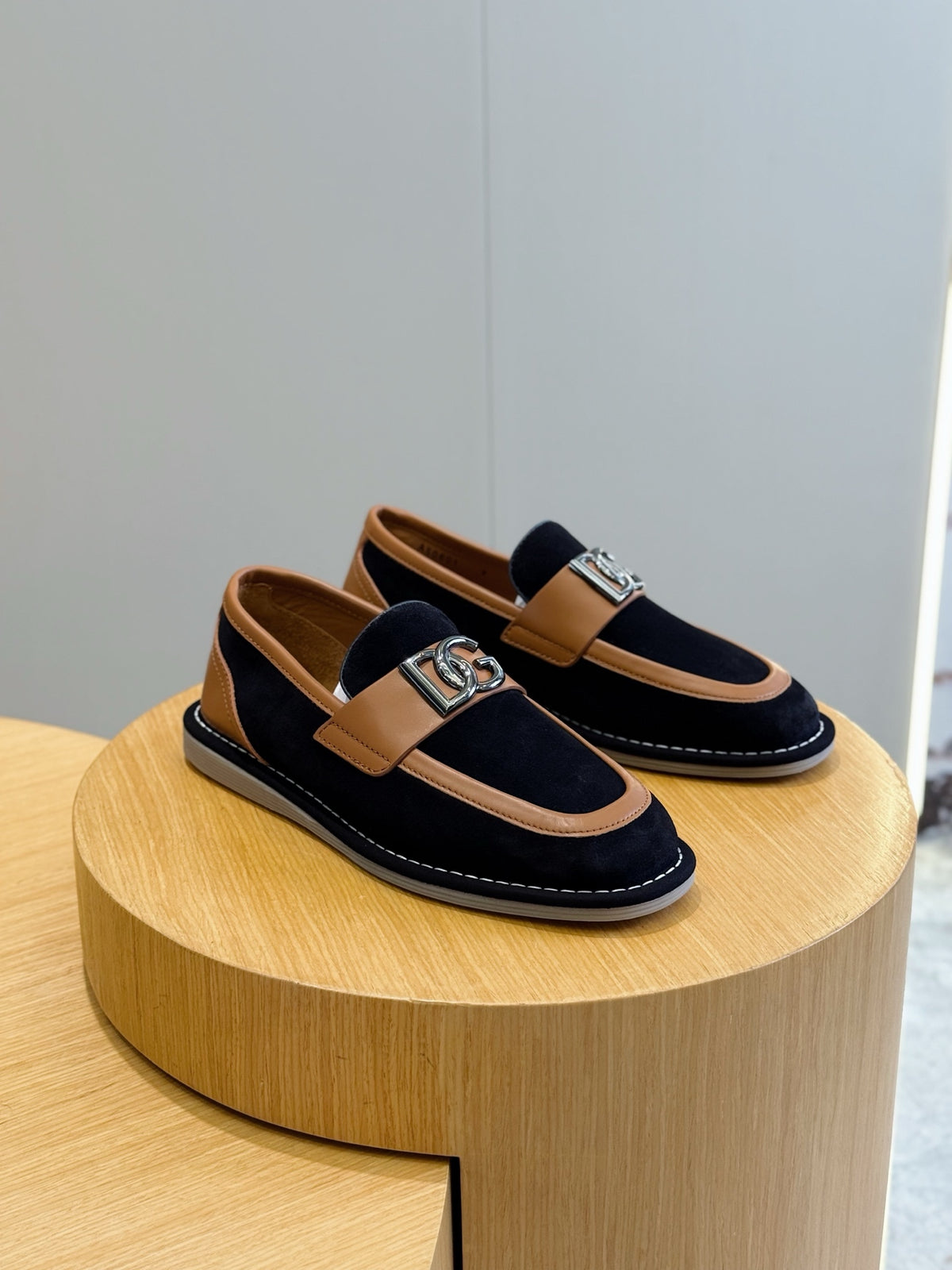 Dolce & Gabbana DG Men's New Florio Suede Moccasin Loafers with Logo