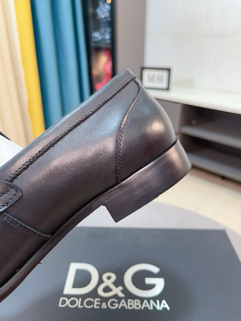 Dolce & Gabbana DG Men's Dress Shoes in Premium Calfskin