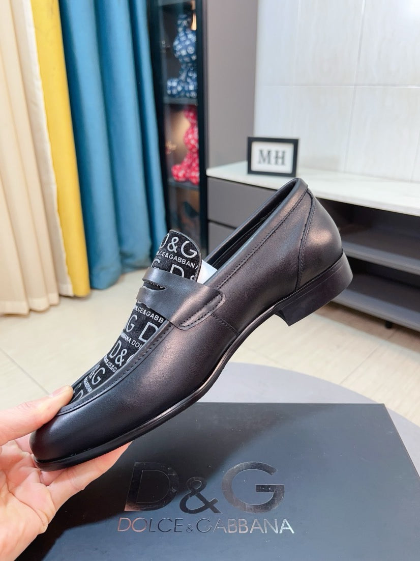 Dolce & Gabbana DG Men's Dress Shoes in Premium Calfskin