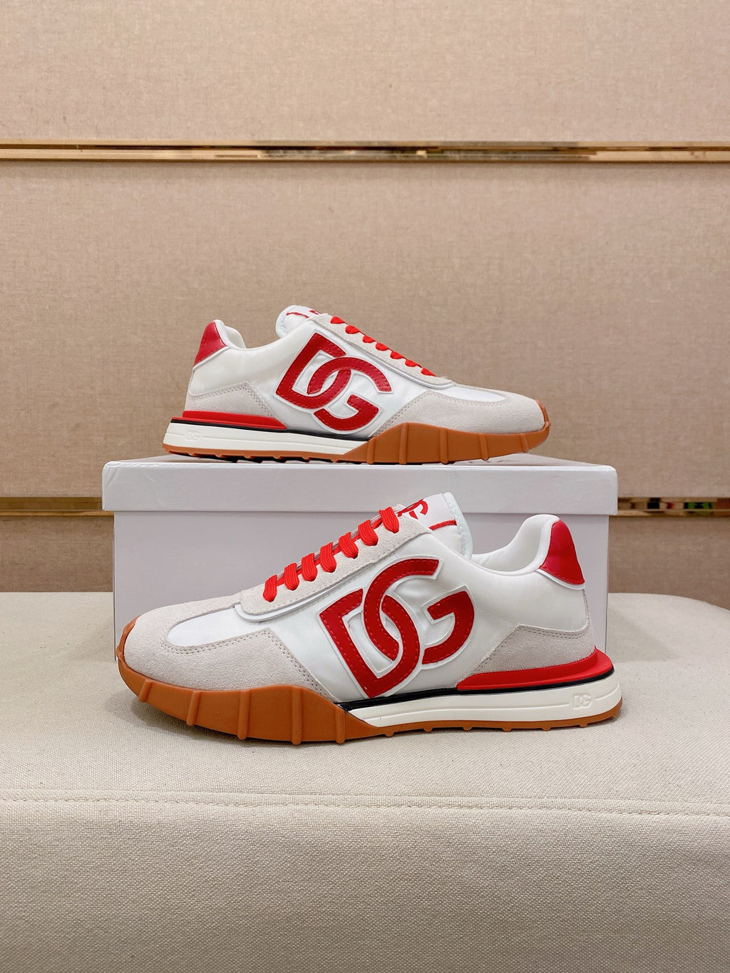 Dolce & Gabbana DG Couple's Athletic Casual Sneakers