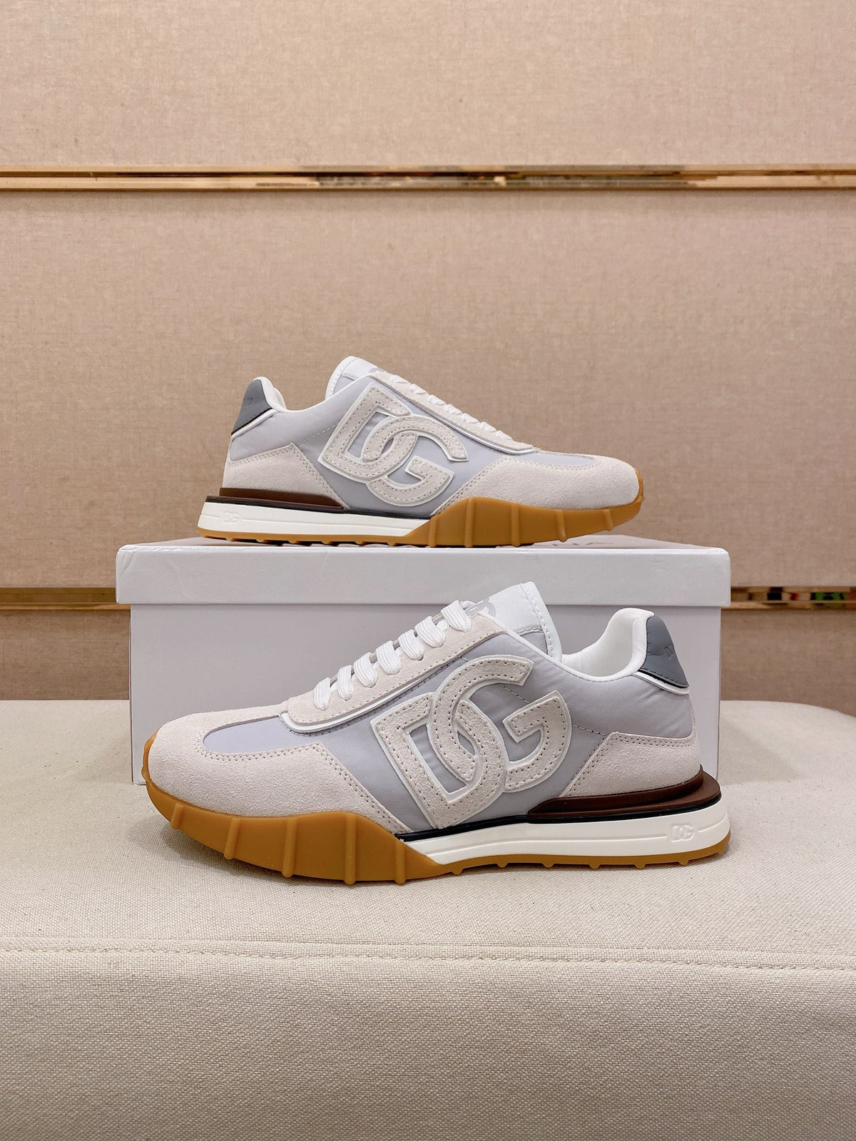 Dolce & Gabbana DG Couple's Athletic Casual Sneakers
