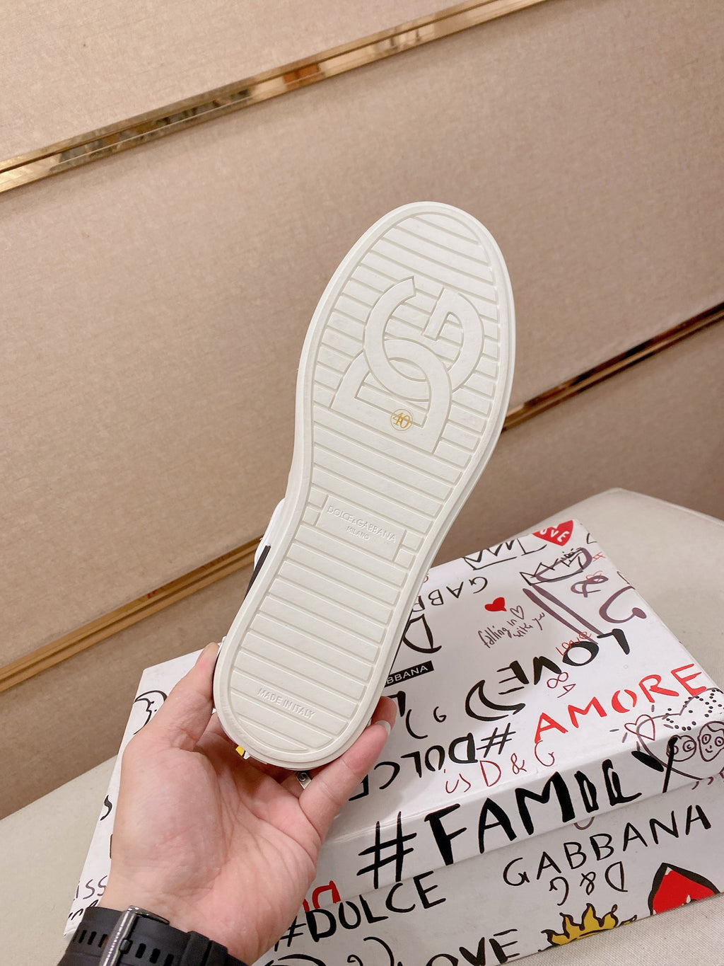 Dolce & Gabbana DG Couple's Athletic Casual Sneakers