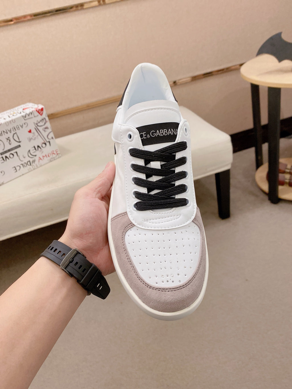 Dolce & Gabbana DG Couple's Athletic Casual Sneakers