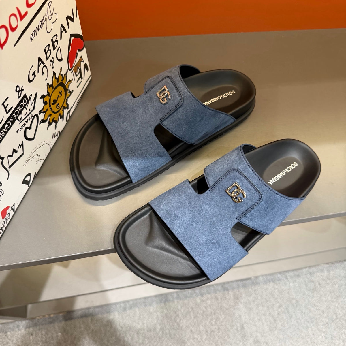 Dolce & Gabbana DG Men's Leather Strap Sandals with Aluminum Buckle