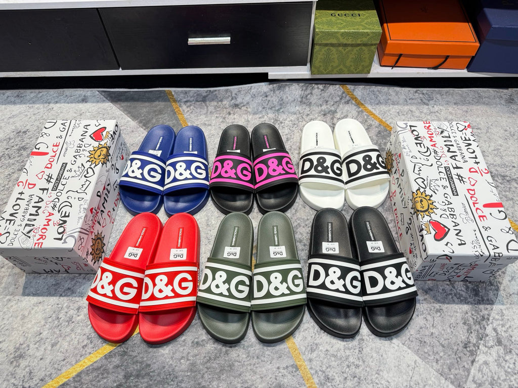 Dolce & Gabbana DG Men's Embossed-Logo PVC Slides
