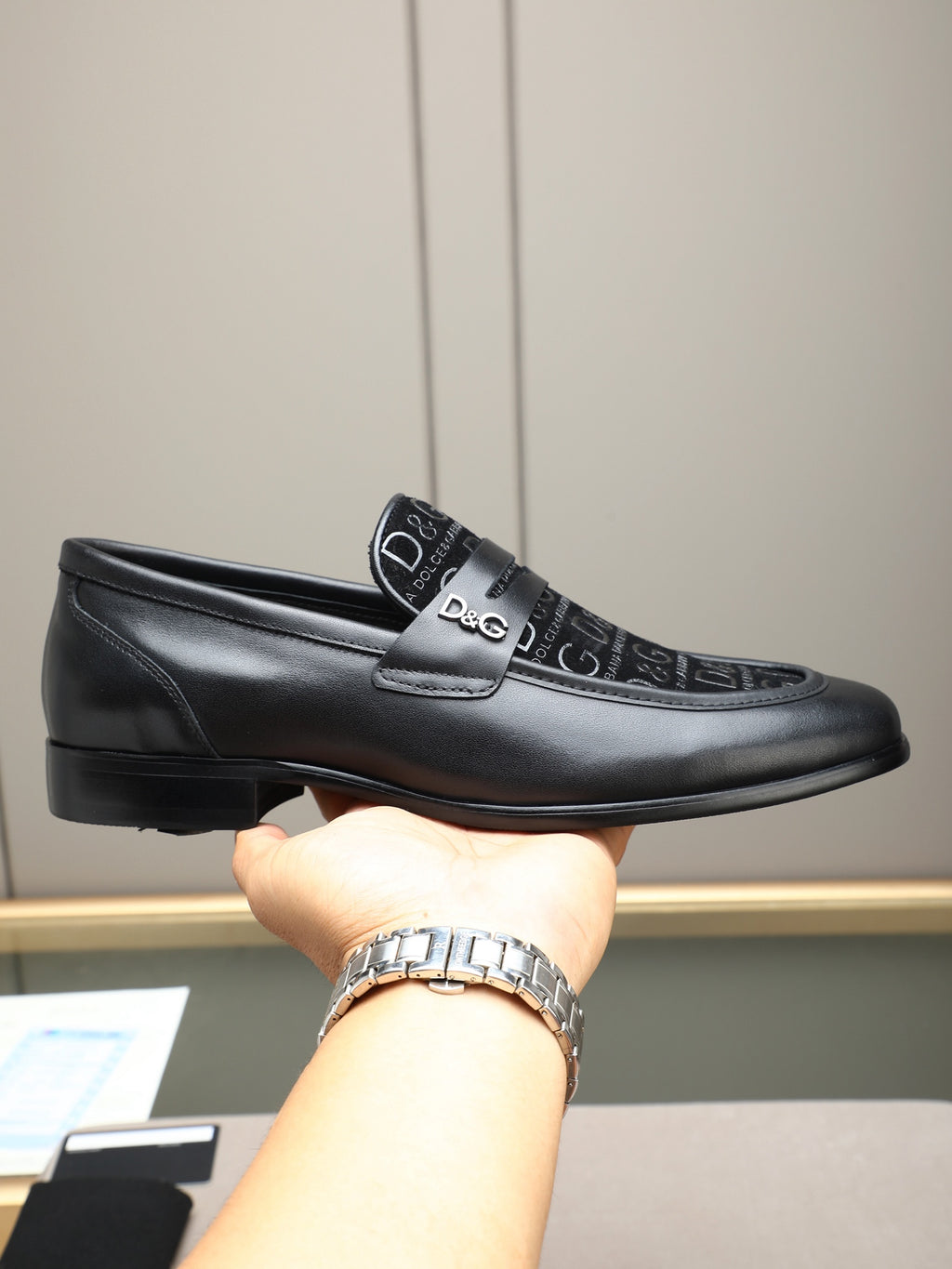 Dolce & Gabbana DG Men's Handcrafted Formal Dress Shoes