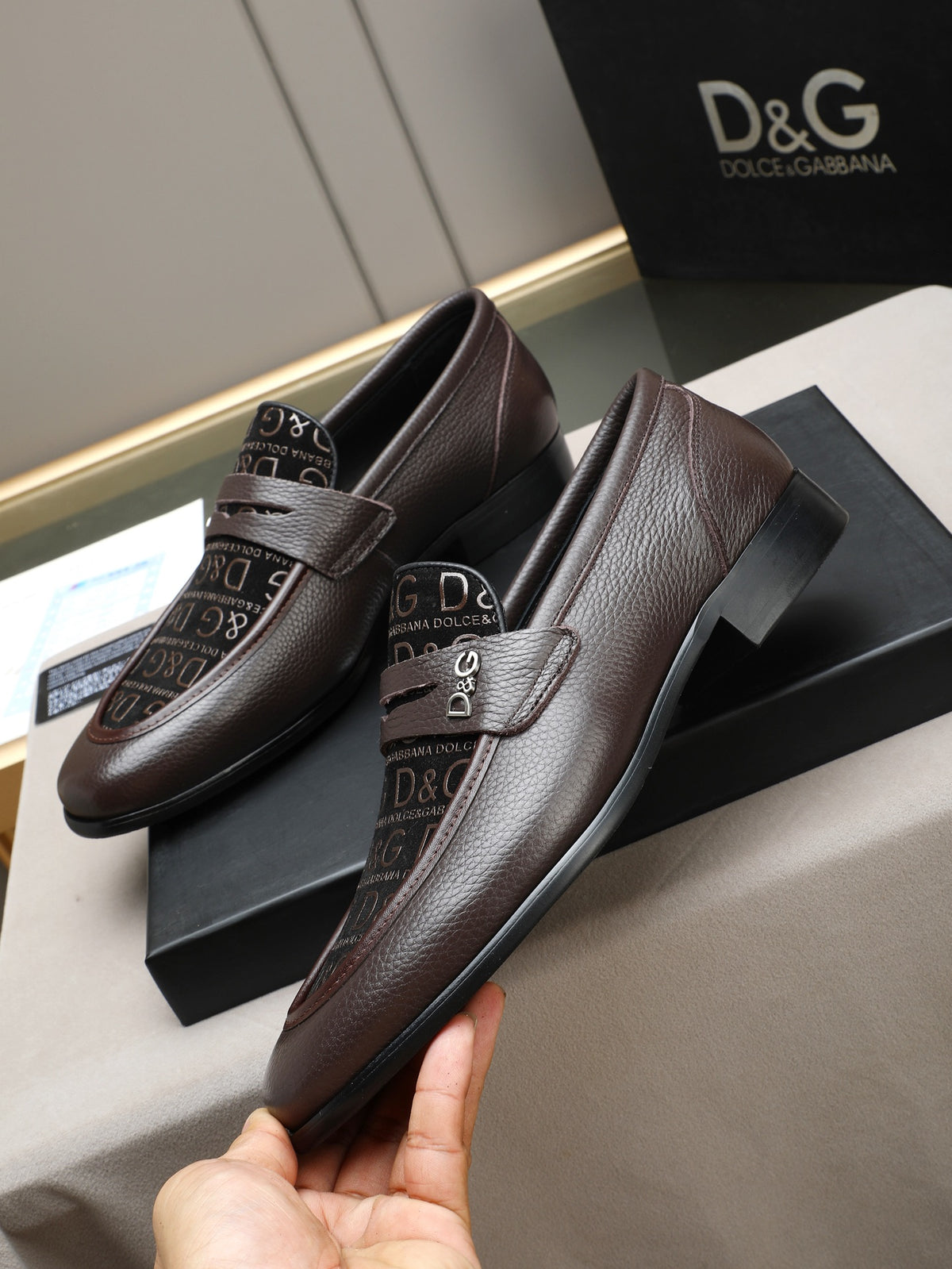 Dolce & Gabbana DG Men's Handcrafted Formal Dress Shoes