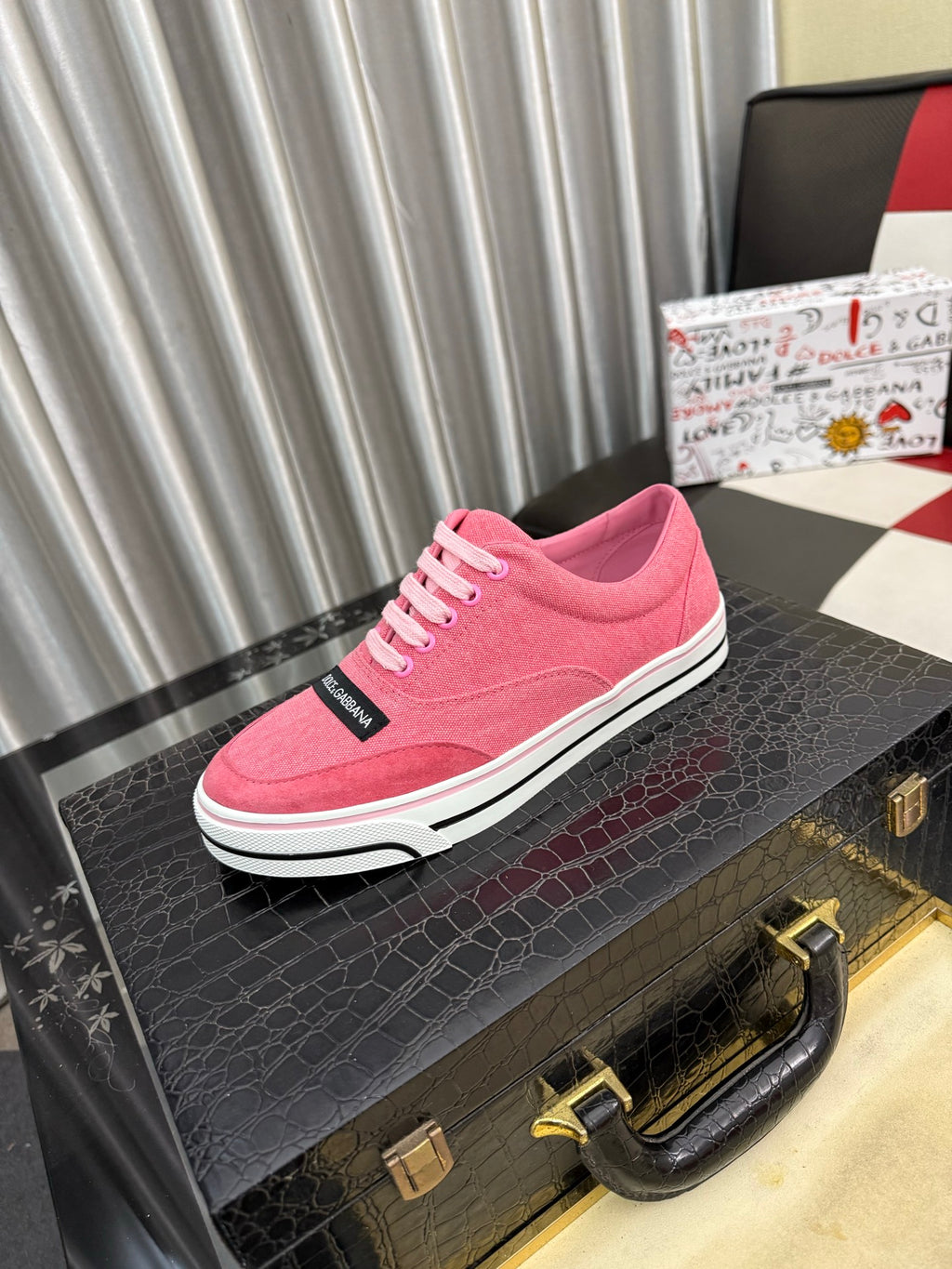 Dolce & Gabbana DG Silk Calfskin & Nubuck Casual Sneakers