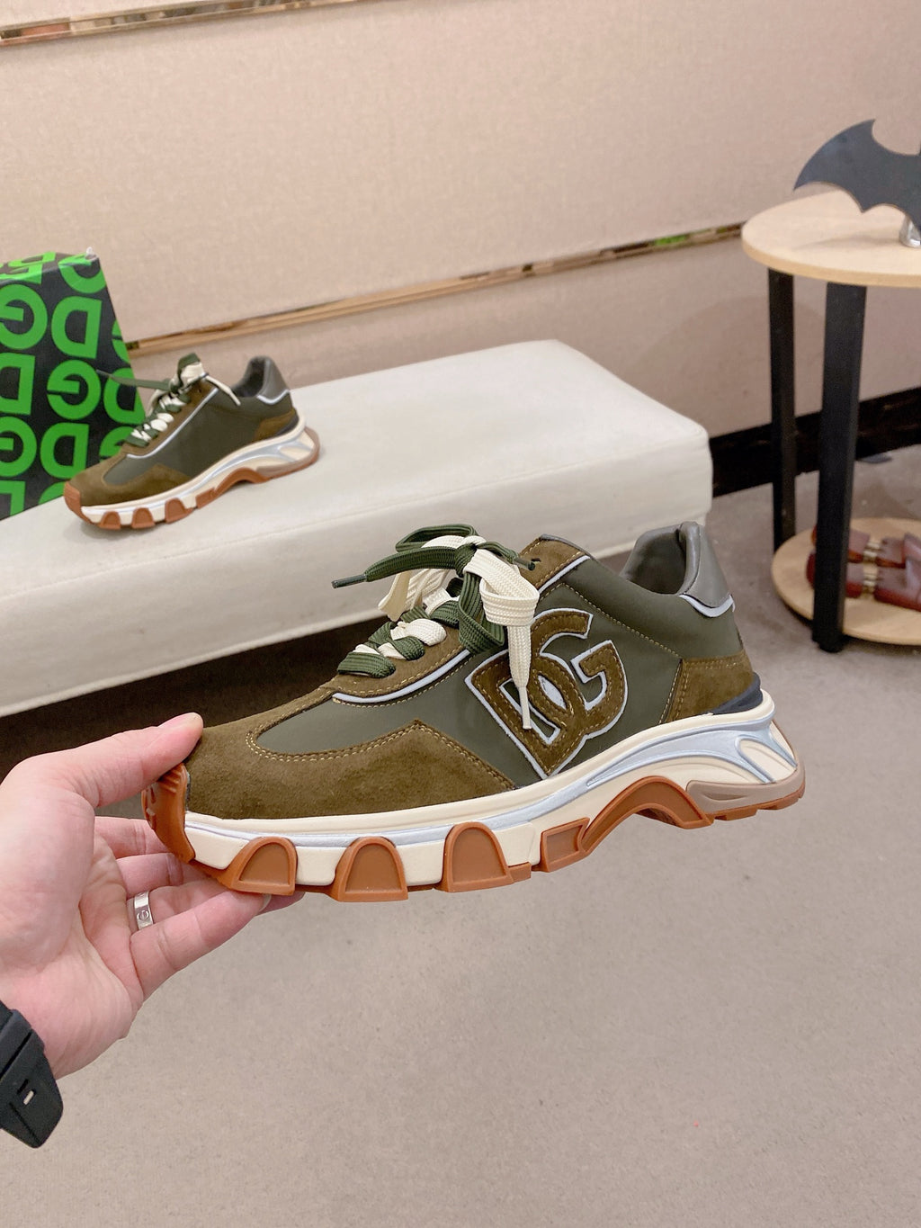 Dolce & Gabbana DG Couple's Athletic Casual Sneakers