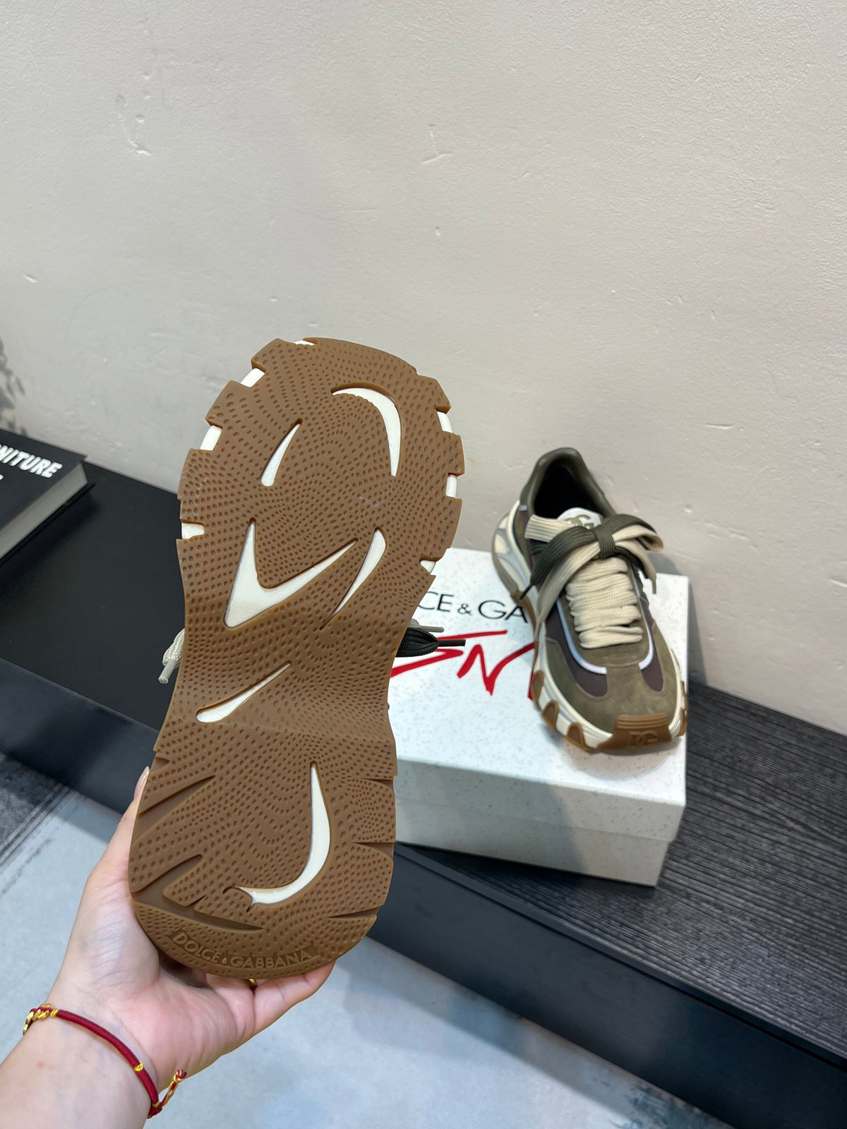 Dolce & Gabbana DG Couple's Athletic Casual Sneakers