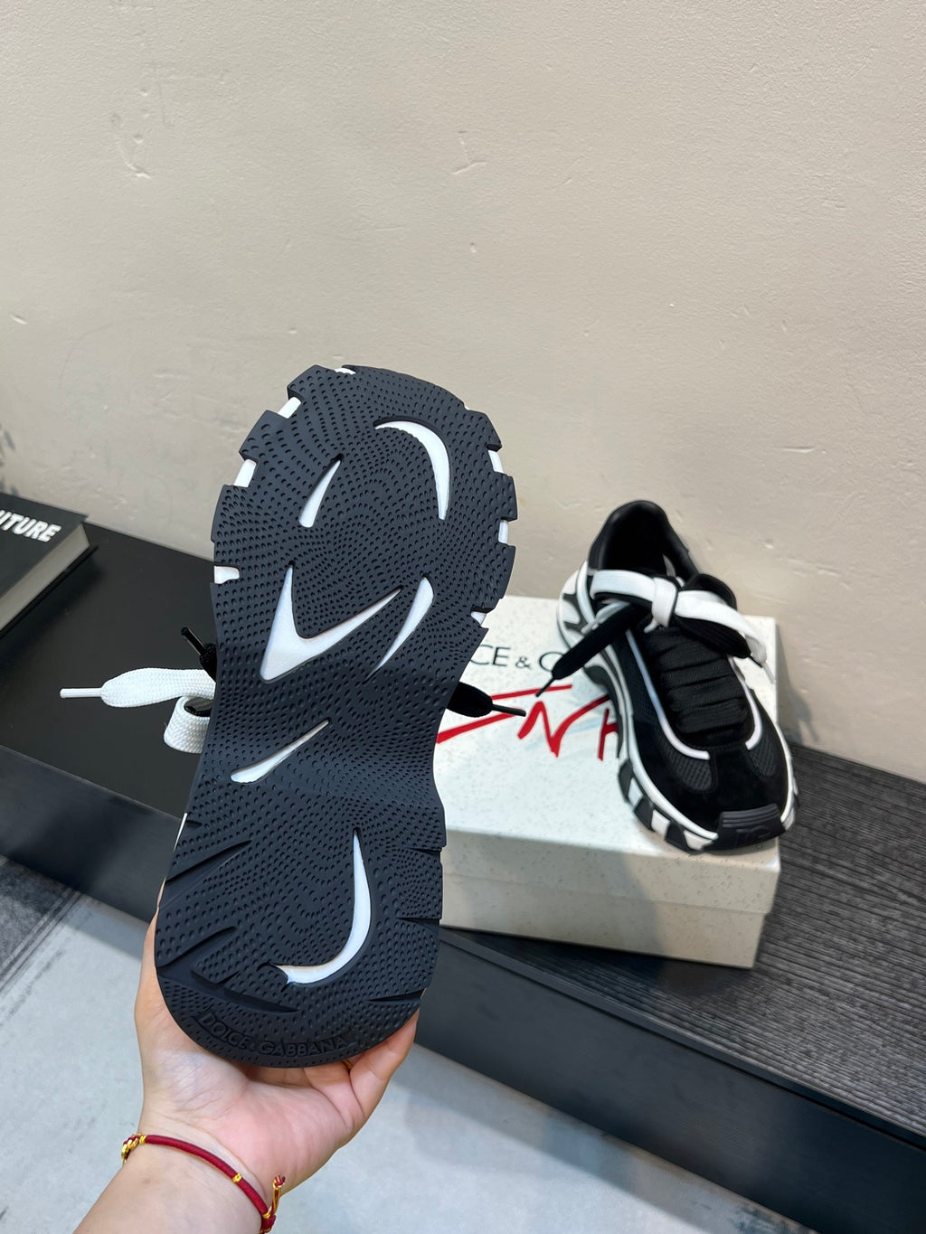Dolce & Gabbana DG Couple's Athletic Casual Sneakers