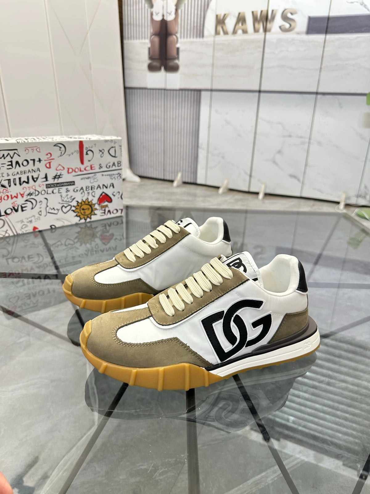 Dolce & Gabbana DG Low-Top Casual Shoes
