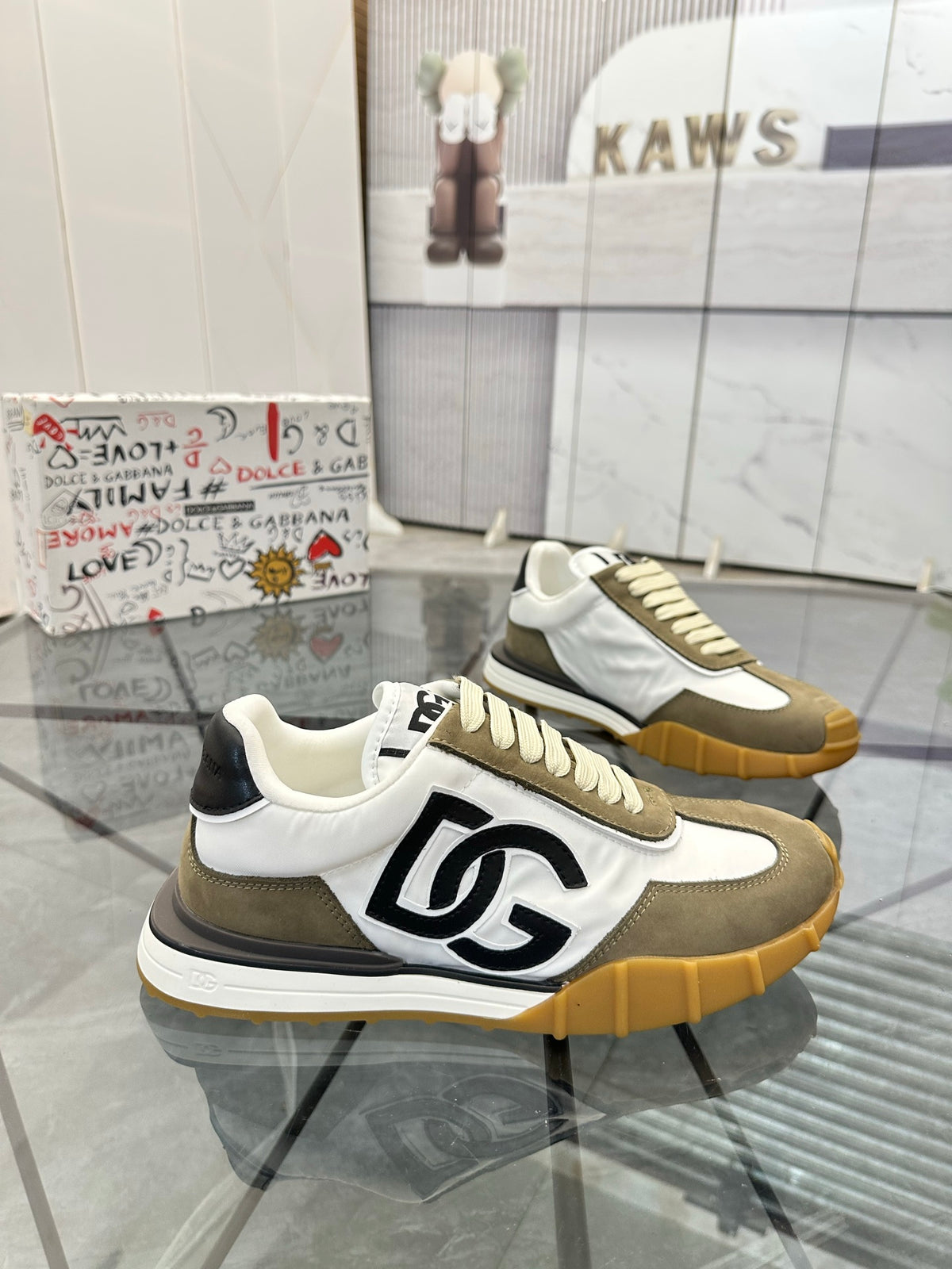 Dolce & Gabbana DG Low-Top Casual Shoes