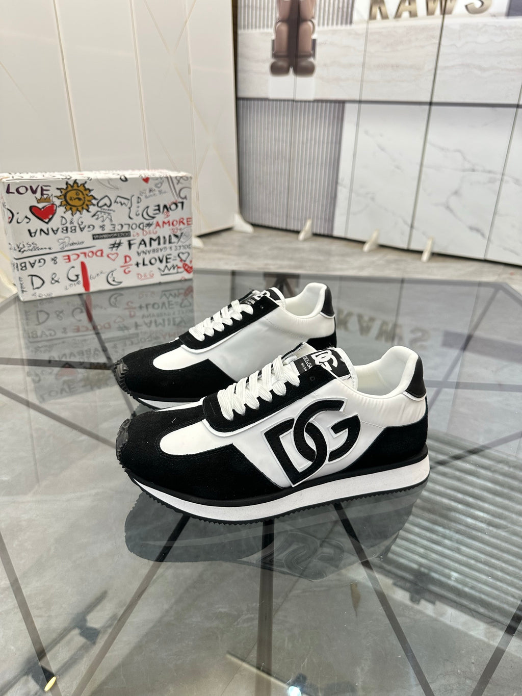 Dolce & Gabbana DG Low-Top Casual Shoes