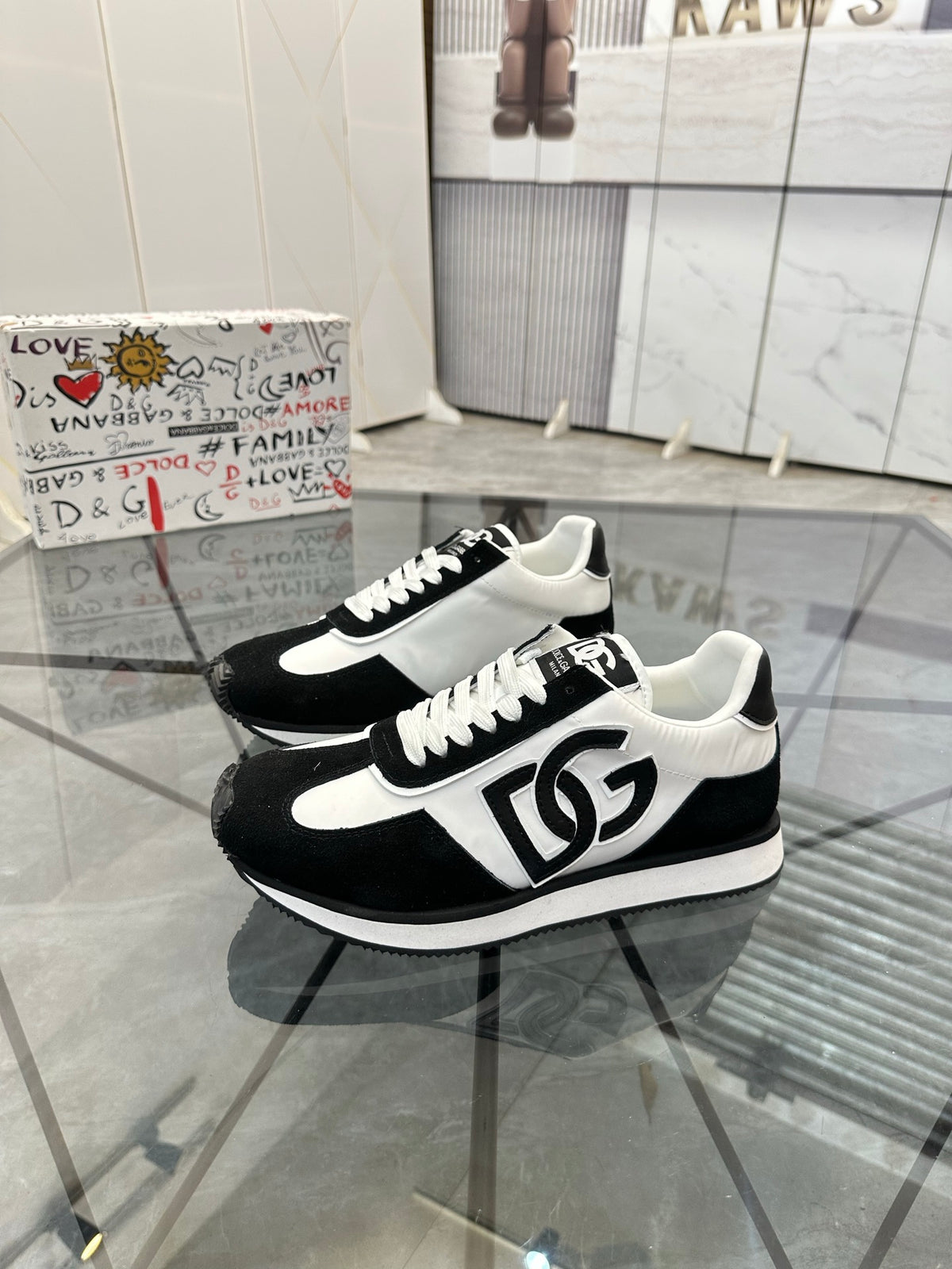 Dolce & Gabbana DG Low-Top Casual Shoes