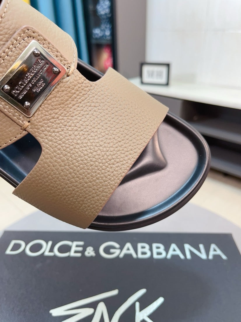 Dolce & Gabbana DG Men's Leather Strap Sandals with Aluminum Buckle