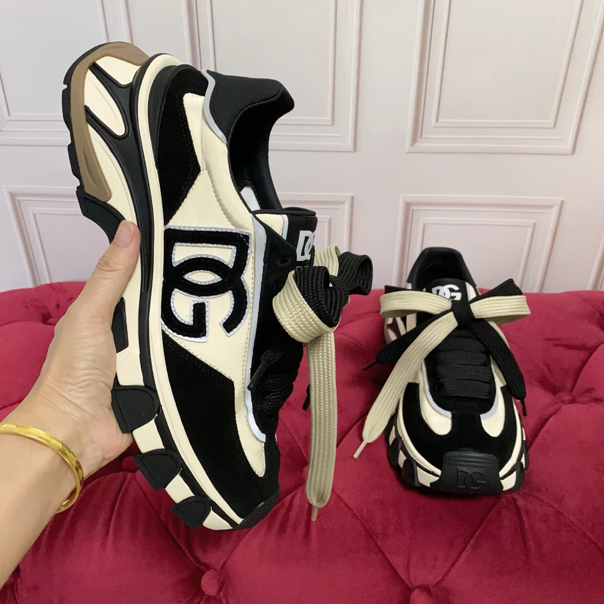 Dolce & Gabbana DG Country Road Chunky Casual Sneakers