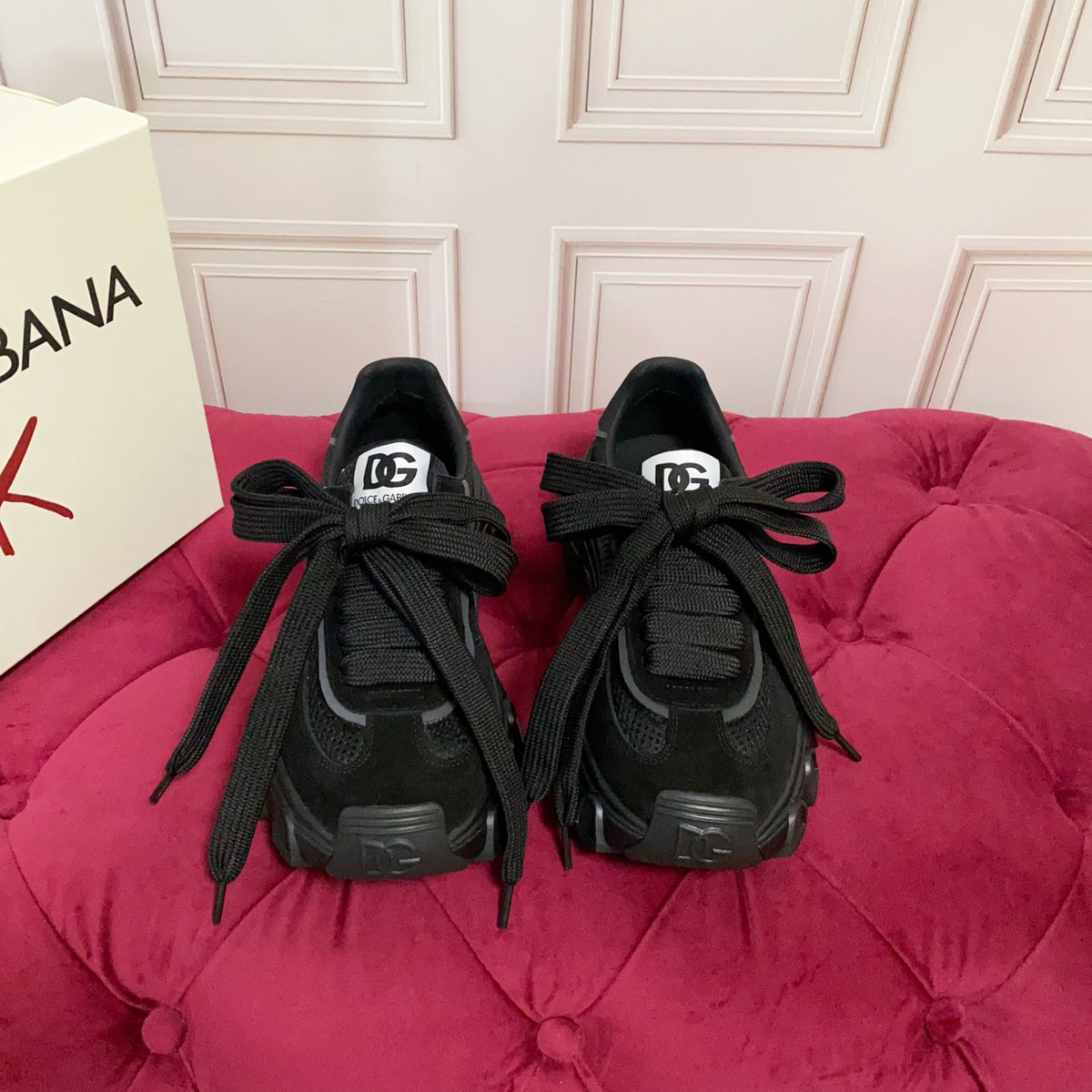 Dolce & Gabbana DG Country Road Chunky Casual Sneakers