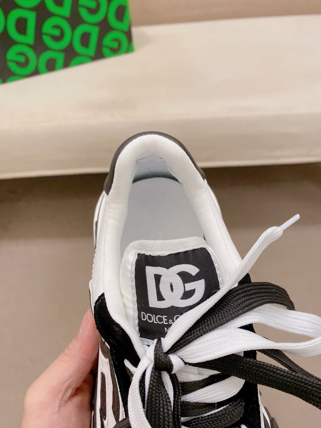 Dolce & Gabbana DG Couple's Athletic Casual Sneakers