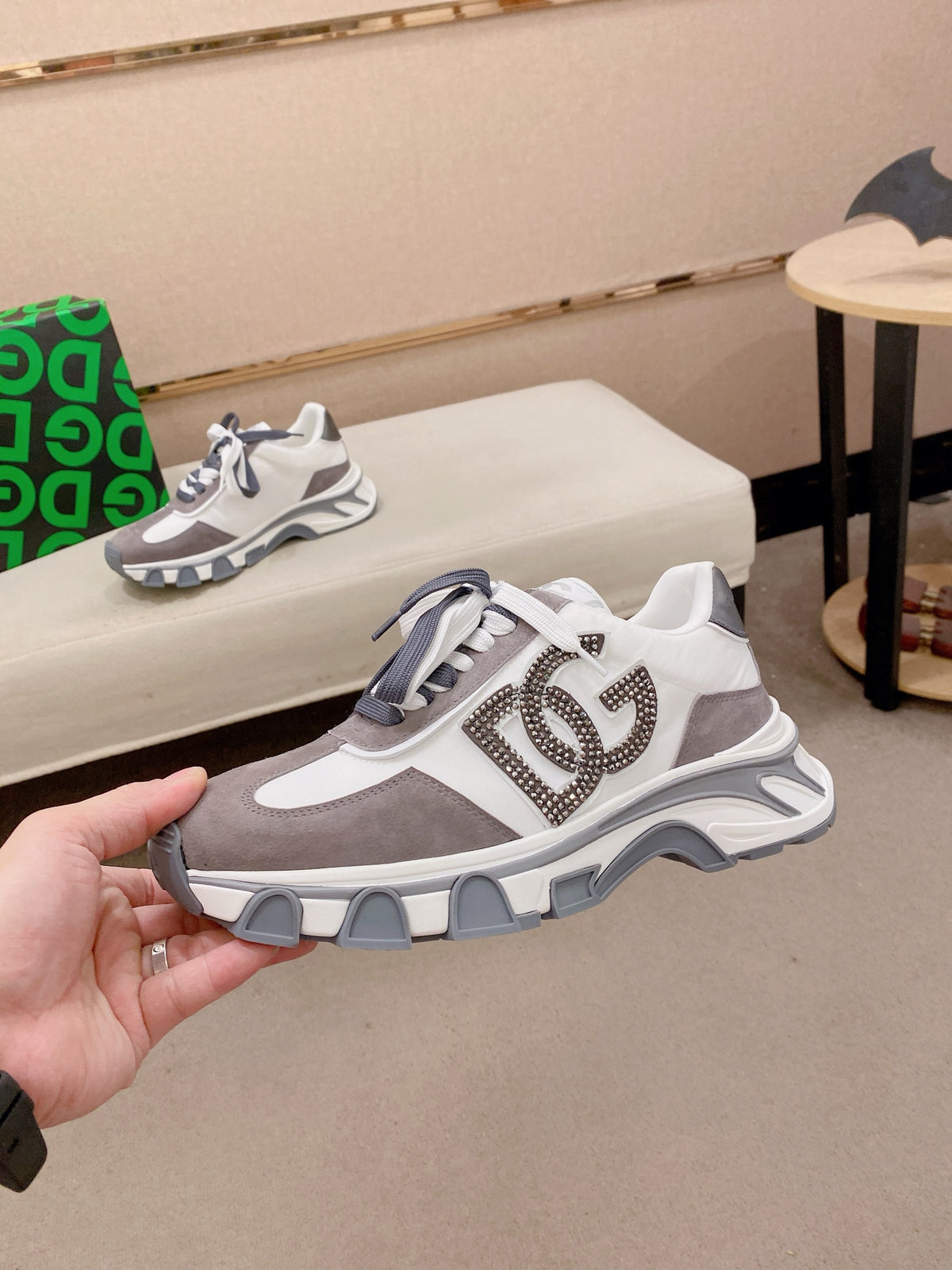 Dolce & Gabbana DG Couple's Athletic Casual Sneakers