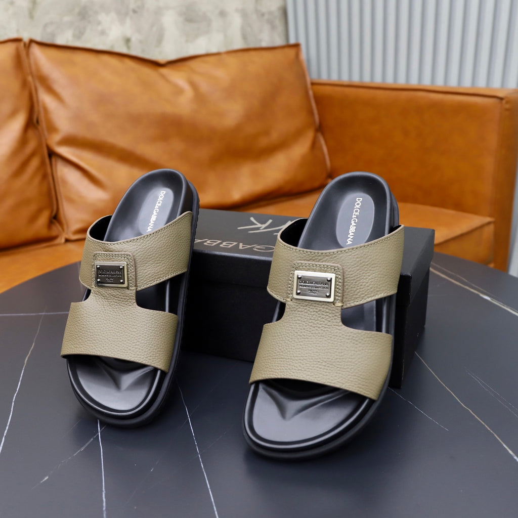 Dolce & Gabbana DG Men's Structured-Logo Slides in Leather