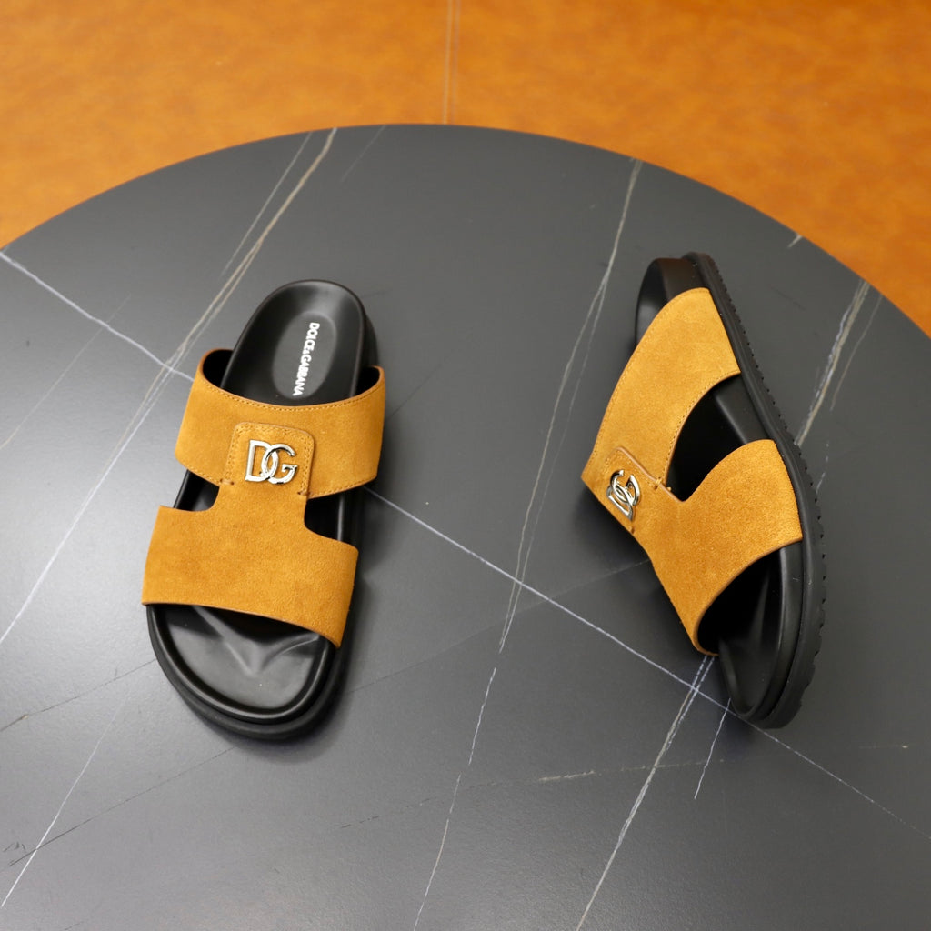 Dolce & Gabbana DG Men's Structured-Logo Slides in Leather