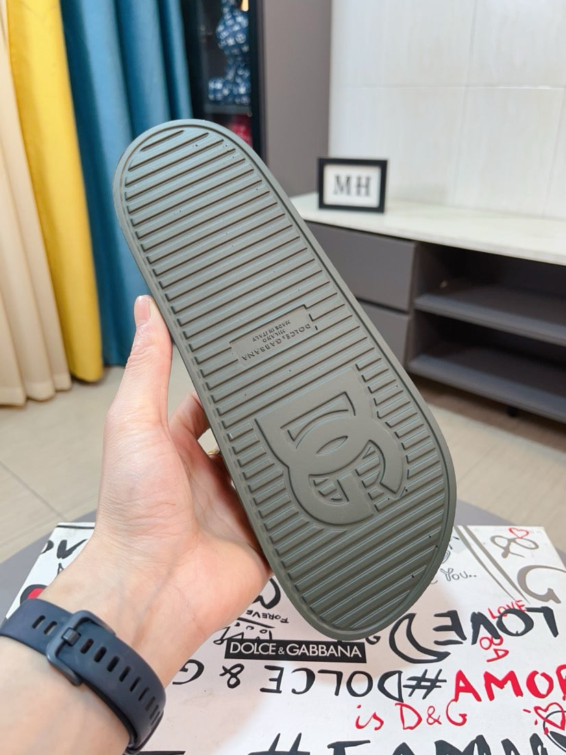 Dolce & Gabbana DG Men's Calfskin Puff Slides with Embossed Logo