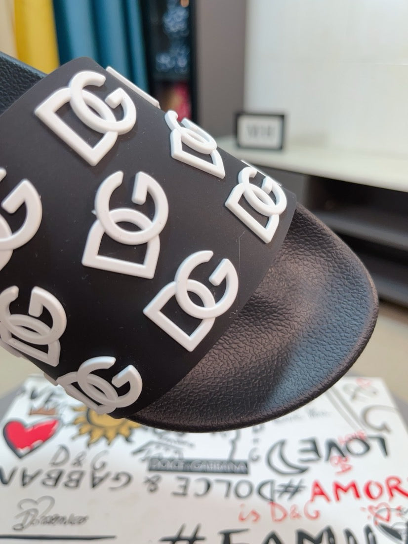 Dolce & Gabbana DG Men's Calfskin Puff Slides with Embossed Logo
