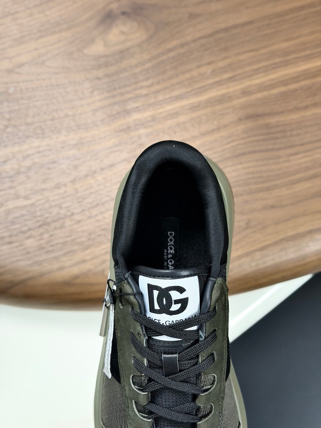 Dolce & Gabbana DG Premium Men's Mixed-Material Casual Sneakers
