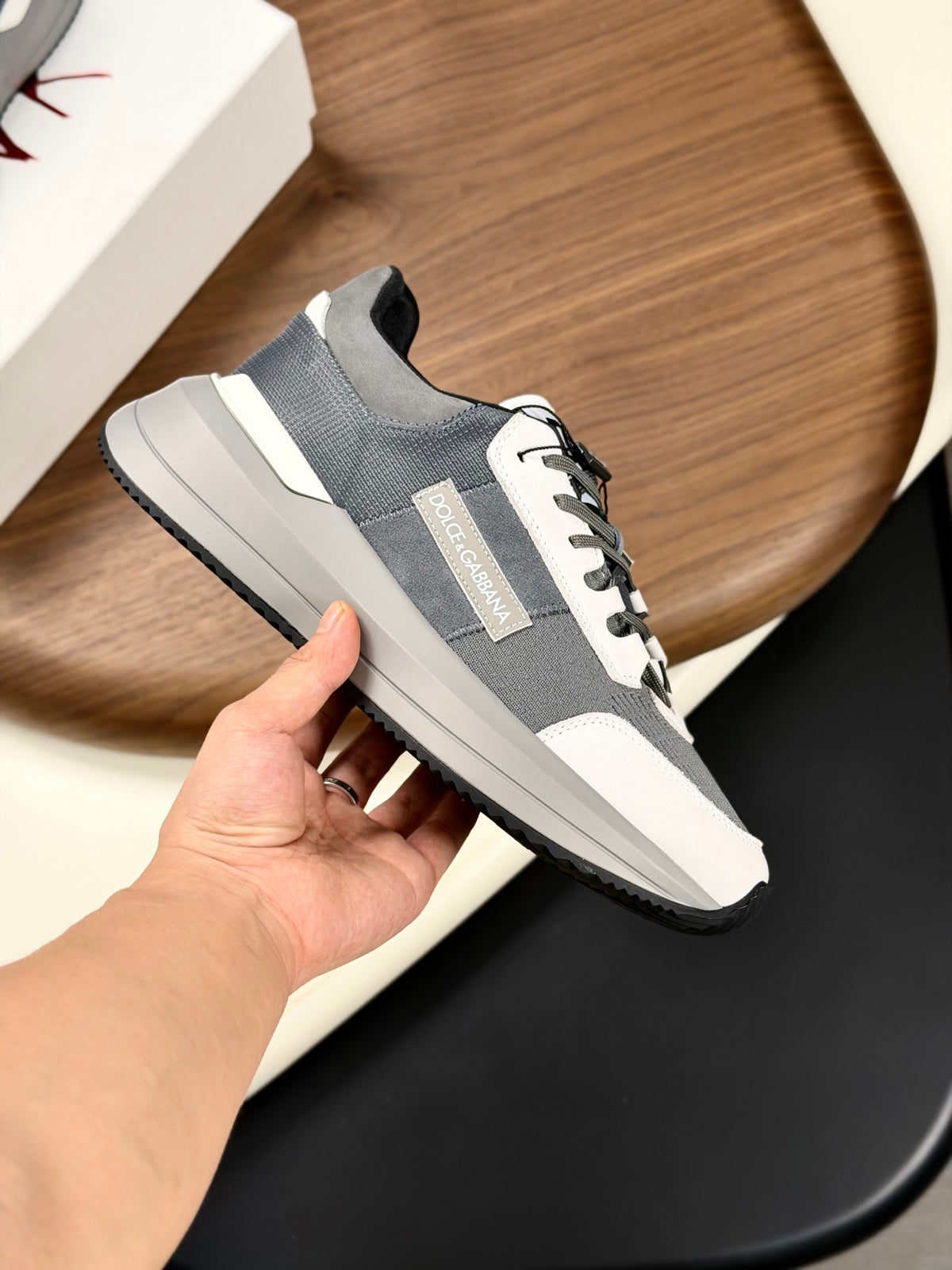 Dolce & Gabbana DG Premium Men's Mixed-Material Casual Sneakers