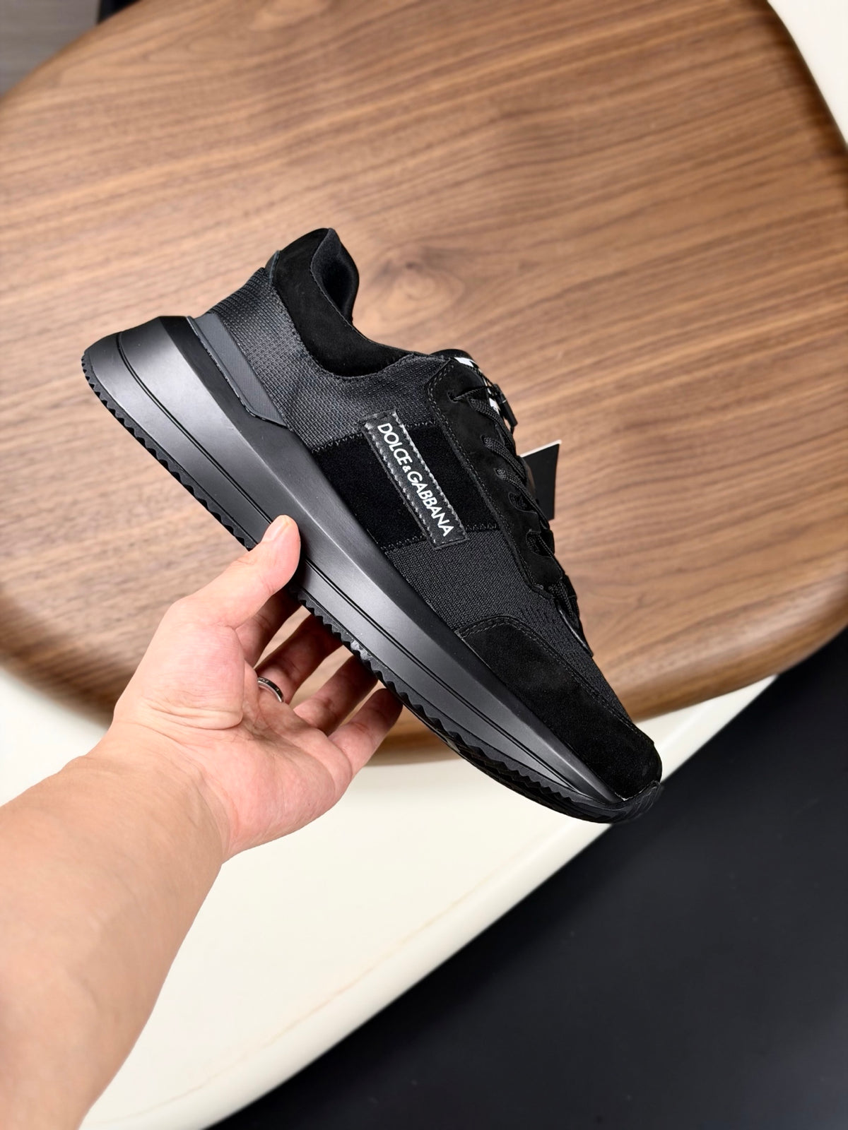Dolce & Gabbana DG Premium Men's Mixed-Material Casual Sneakers