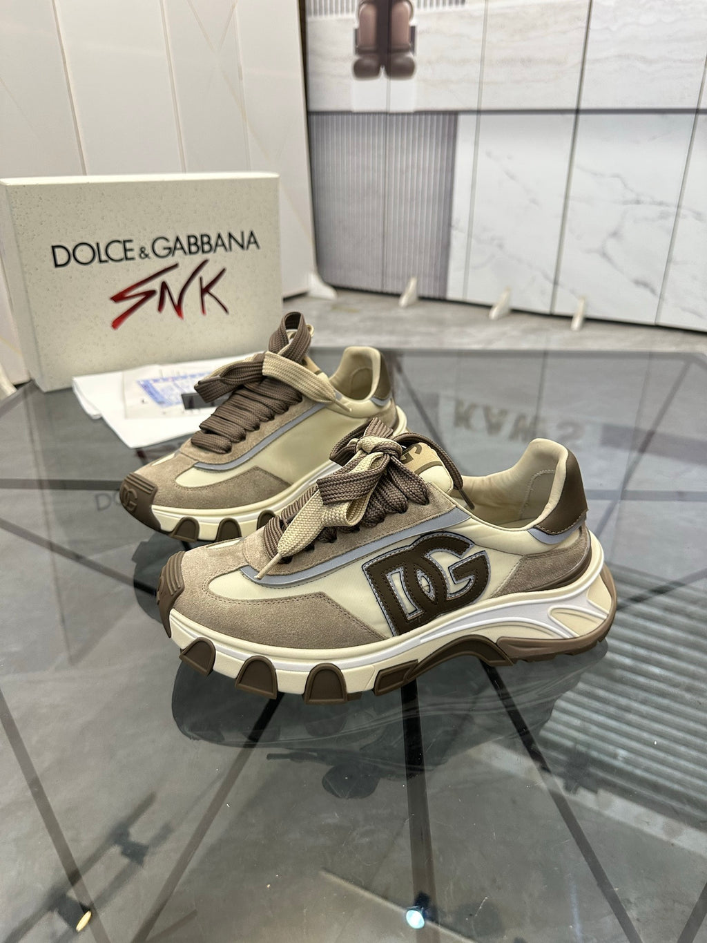 Dolce & Gabbana DG Low-Top Casual Shoes