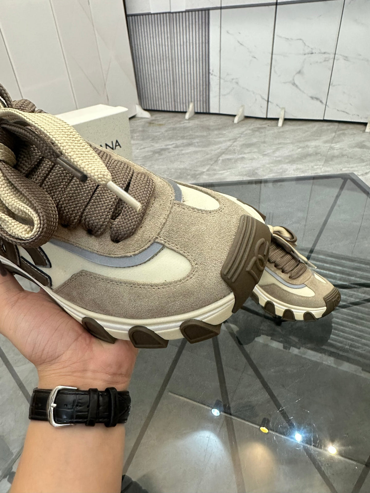 Dolce & Gabbana DG Low-Top Casual Shoes